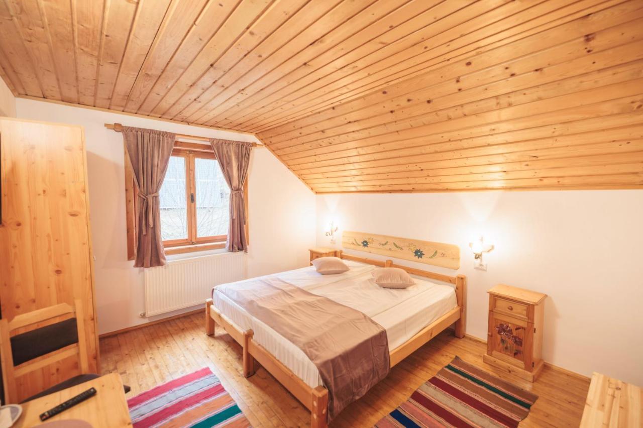 Pensiunea Piatra-Craiului Zărneşti Exterior foto